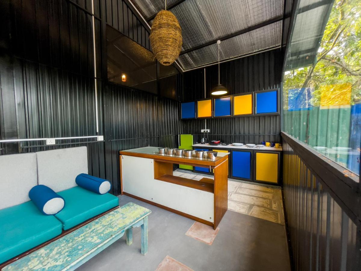 Lost & Found Hostel Weligama Exterior foto